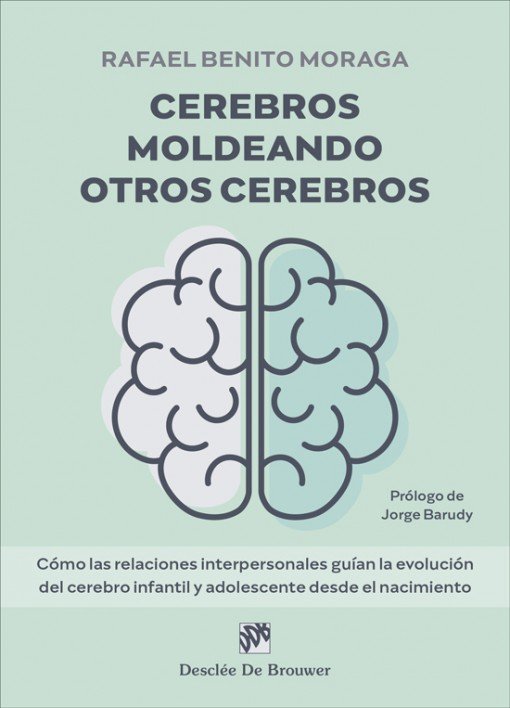 Cerebros Moldeando Otros Cerebros.